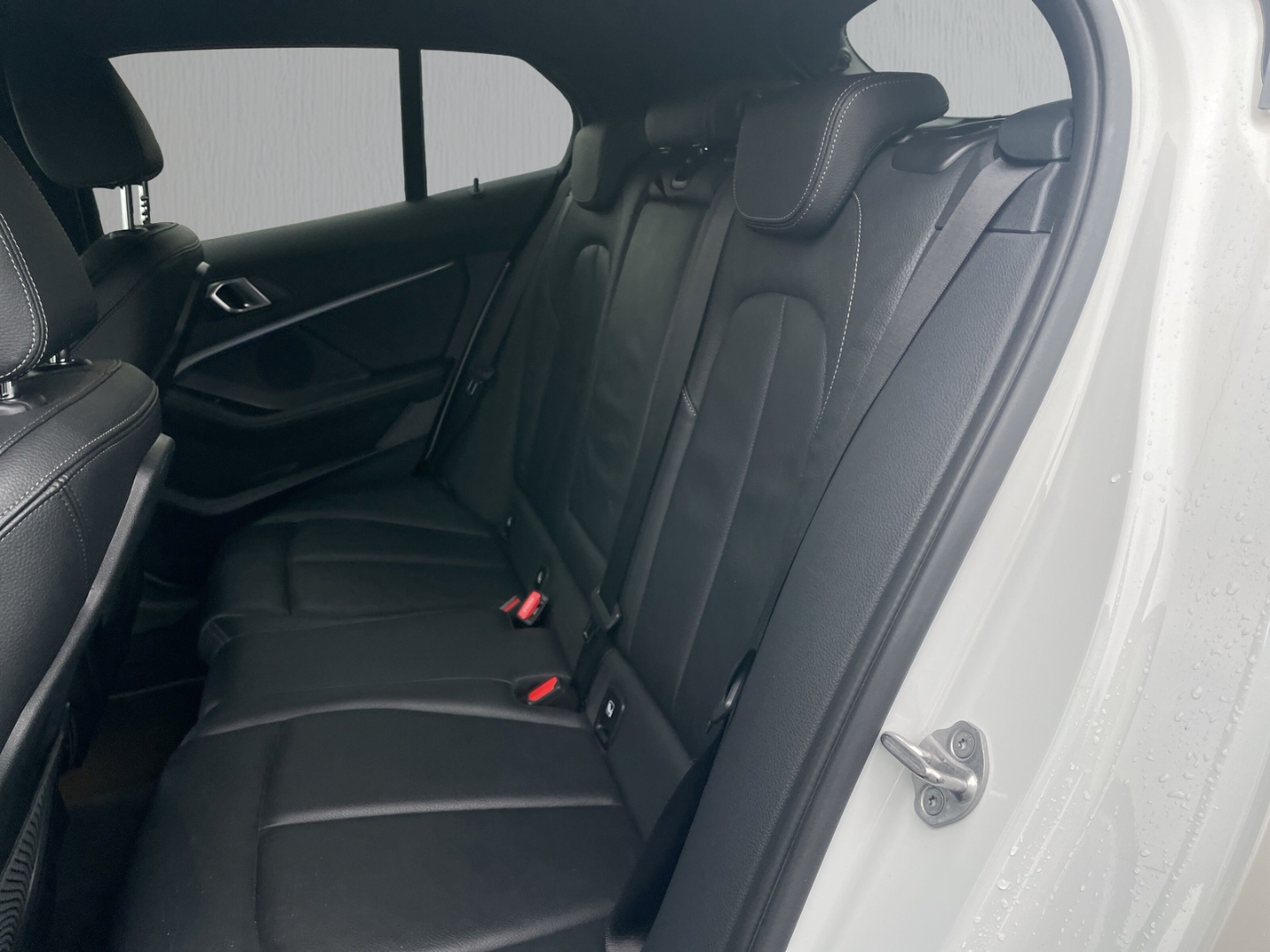 Fahrzeugabbildung BMW 120 Sport Line M-Sport LENK LED TEMP NAV LEDER