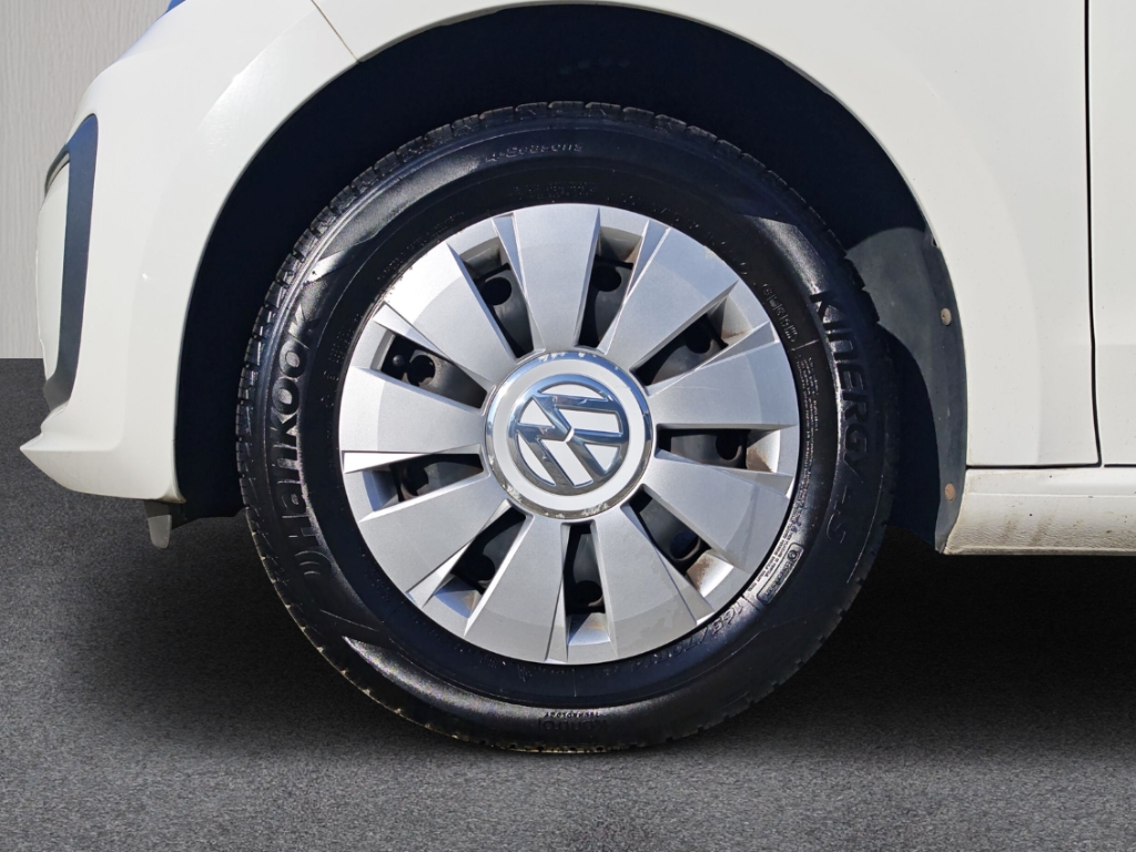 Fahrzeugabbildung Volkswagen up! 1,0 BMT move Temp Klima PDC Rückfahrkam.