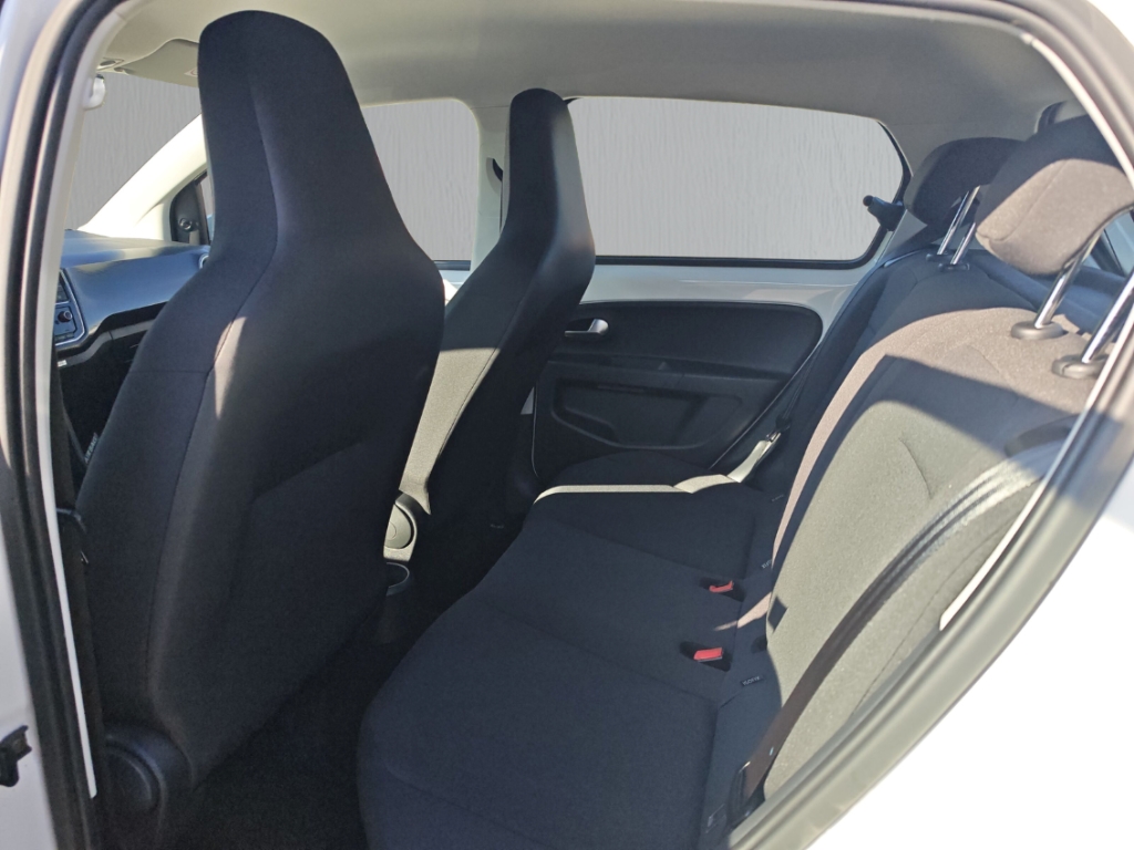 Fahrzeugabbildung Volkswagen up! 1,0 BMT move Temp Klima PDC Rückfahrkam.