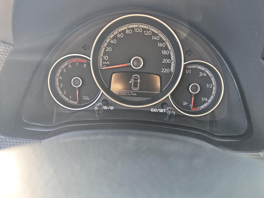 Fahrzeugabbildung Volkswagen up! 1,0 BMT move Temp Klima PDC Rückfahrkam.