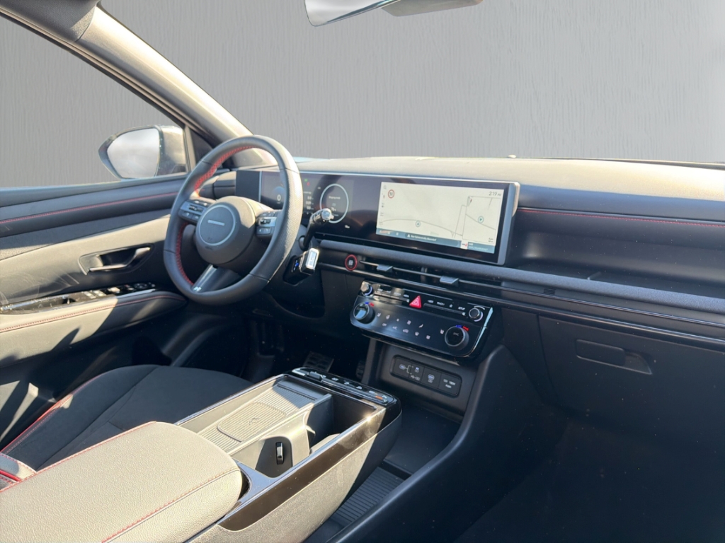 Fahrzeugabbildung Hyundai TUCSON FL MY26 1.6 T-GDI DCT 2WD N-Line Navi Digitales Cockpit LED ACC