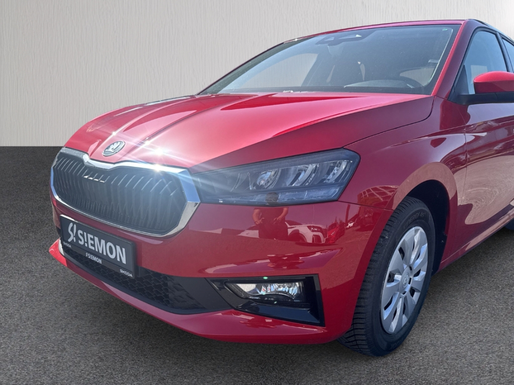 Fahrzeugabbildung SKODA Fabia 1.0 MPI ESSENCE LED Klima PDC SHZ 50l-Tank