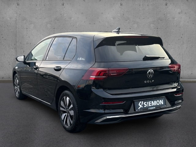 Fahrzeugabbildung Volkswagen Golf 1.5 eTSI DSG Goal AHK LED+ Navi ACC SHZ Kam