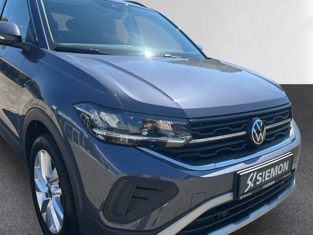 Fahrzeugabbildung Volkswagen T-Cross 1.0 TSI DSG Life ACC LED IQ.Drive SHZ RKam AppC