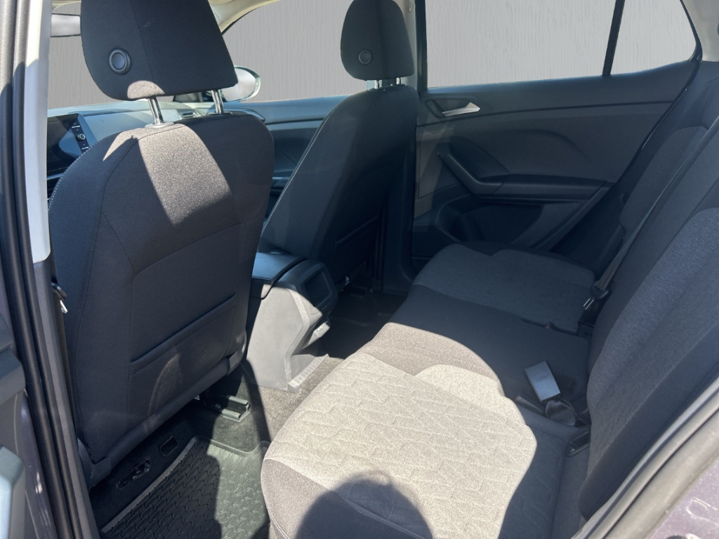 Fahrzeugabbildung Volkswagen T-Cross 1.0 TSI DSG Life ACC LED IQ.Drive SHZ RKam AppC