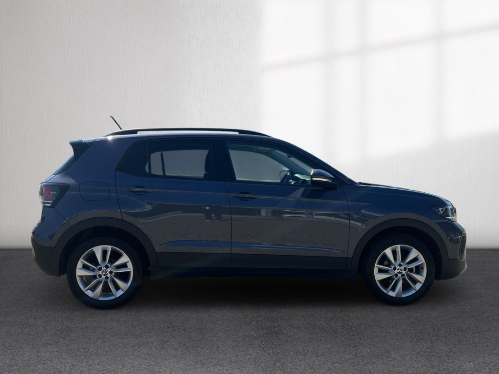 Fahrzeugabbildung Volkswagen T-Cross 1.0 TSI DSG Life ACC LED IQ.Drive SHZ RKam AppC