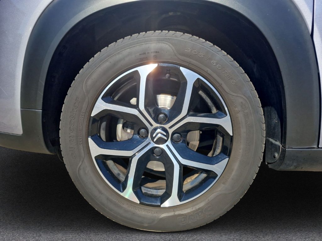 Fahrzeugabbildung Citroen C3 Aircross 1.5BlueHDi 110 Plus HuD Klimaauto SmartLink Navi PDC GRA