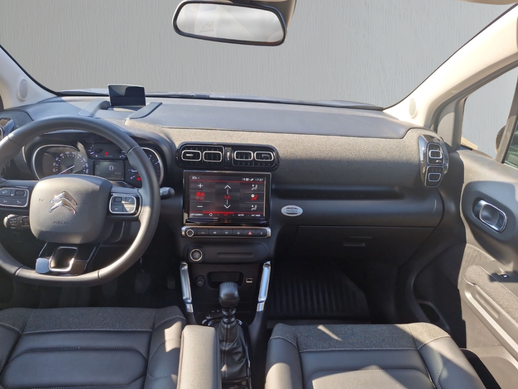 Fahrzeugabbildung Citroen C3 Aircross 1.5BlueHDi 110 Plus HuD Klimaauto SmartLink Navi PDC GRA