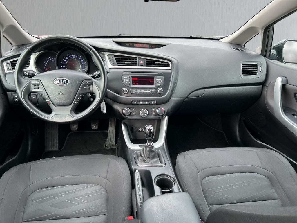 Fahrzeugabbildung Kia Cee'd 1.4 CVVT Edition 7 Klima SHZ LHZ Bluetooth