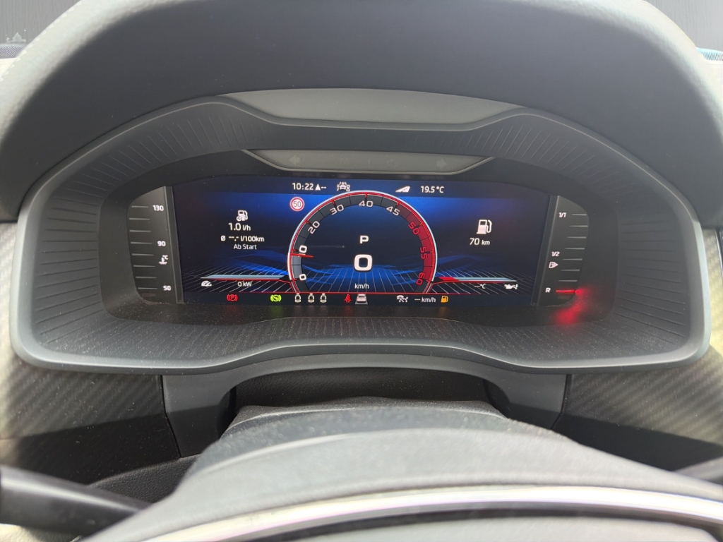 Fahrzeugabbildung SKODA Kodiaq TDI DSG Sportline AHK Matrix Pano Kamera