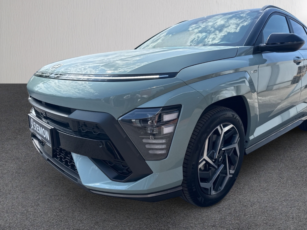 Fahrzeugabbildung Hyundai KONA SX2 1.0 T-Gdi DCT N-LINE Dachlackierung Navi Digitales Cockpit LED ACC El. Heckklappe