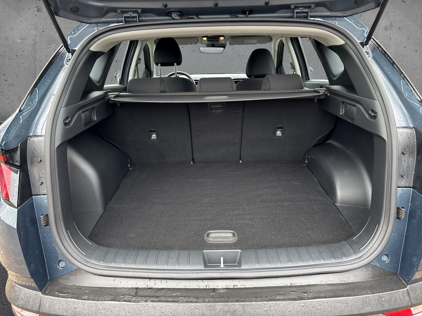 Fahrzeugabbildung Hyundai TUCSON 1.6 T-GDI Select Mild-Hybrid NAVI SHZ ACC LED RFK