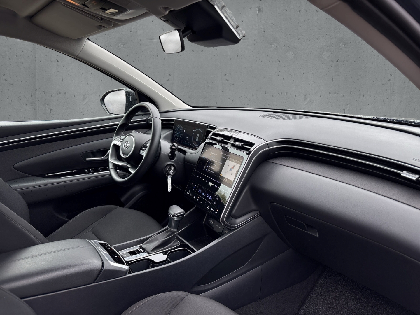 Fahrzeugabbildung Hyundai TUCSON 1.6 T-GDI Select Mild-Hybrid NAVI SHZ ACC LED RFK