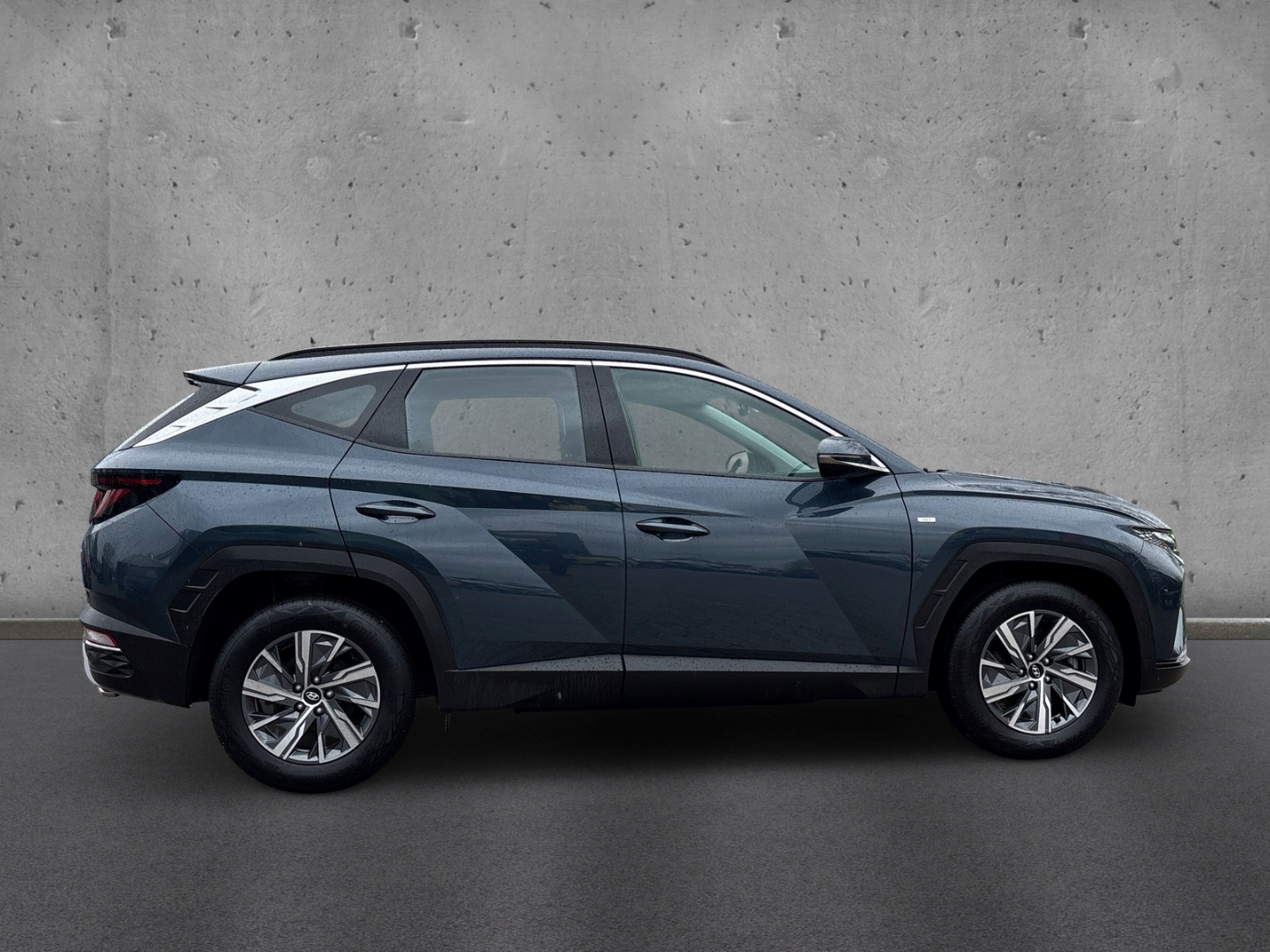 Fahrzeugabbildung Hyundai TUCSON 1.6 T-GDI Select Mild-Hybrid NAVI SHZ ACC LED RFK