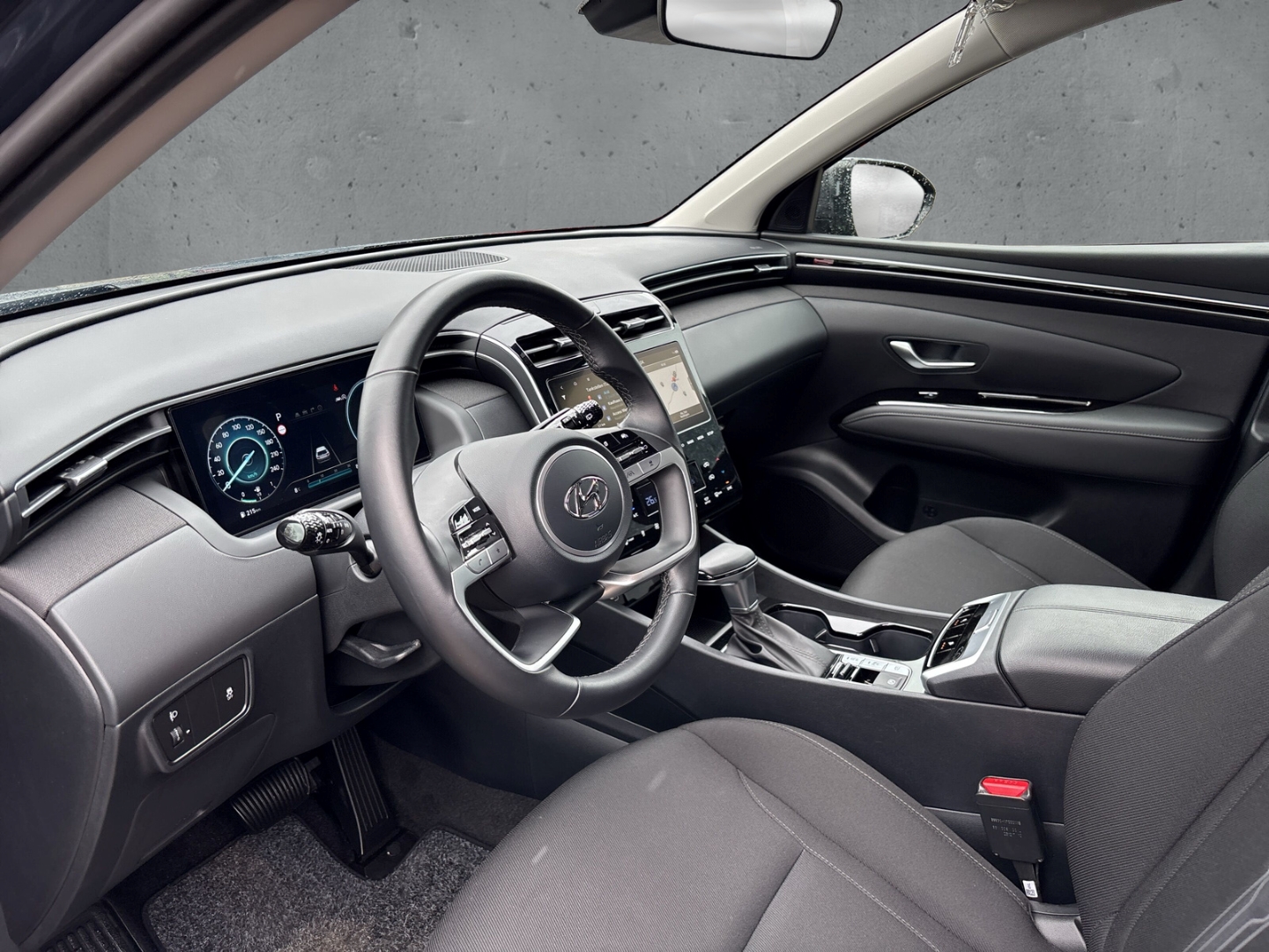 Fahrzeugabbildung Hyundai TUCSON 1.6 T-GDI Select Mild-Hybrid NAVI SHZ ACC LED RFK