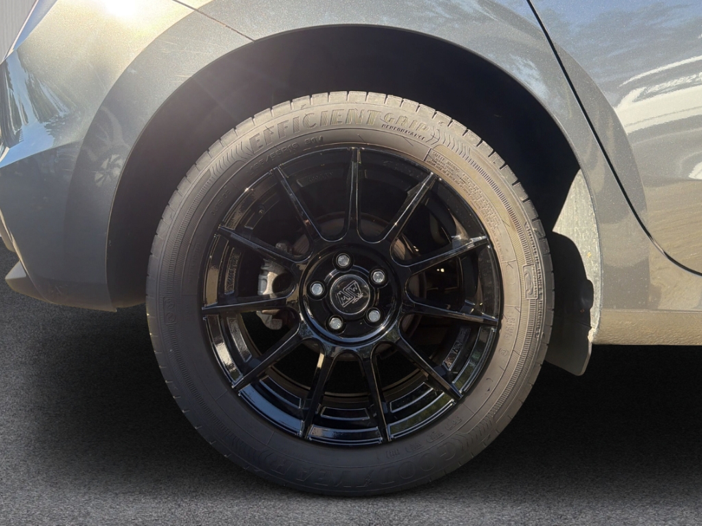 Fahrzeugabbildung SKODA Fabia 1.5 TSI DSG Style Klimaauto Tempo SHZ LHZ