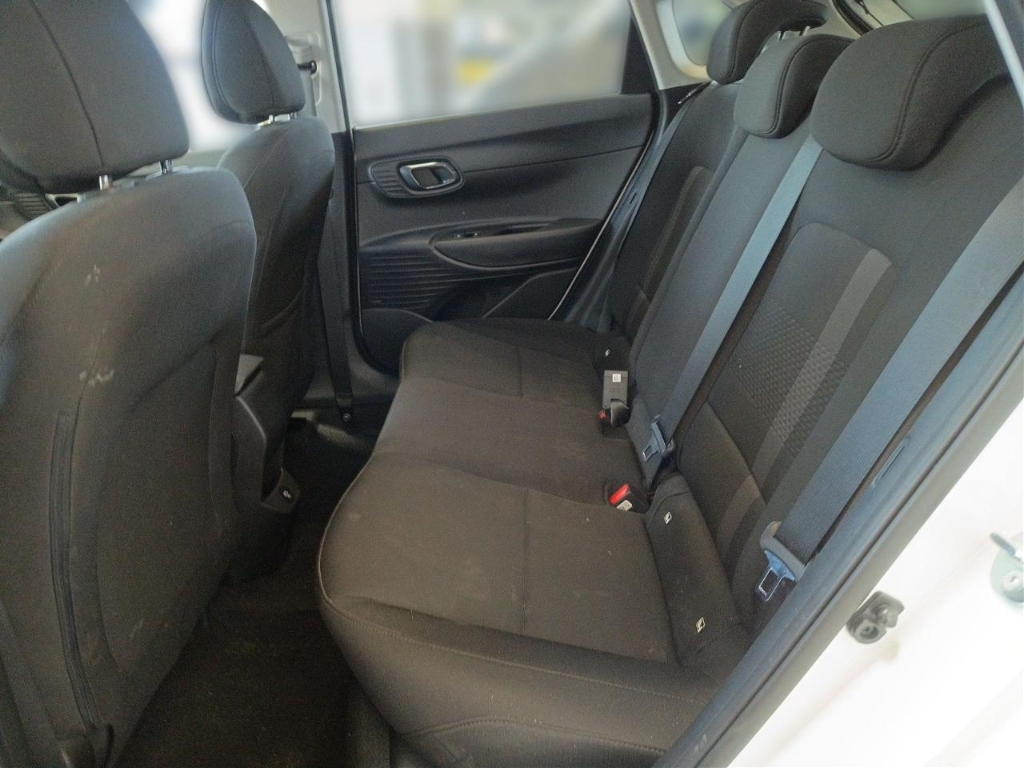 Fahrzeugabbildung Hyundai i20 FL 1.0 T-GDI 7-DCT MY25 Prime Navi Bose LED Keyless Rückfahrkam. PDCv+h