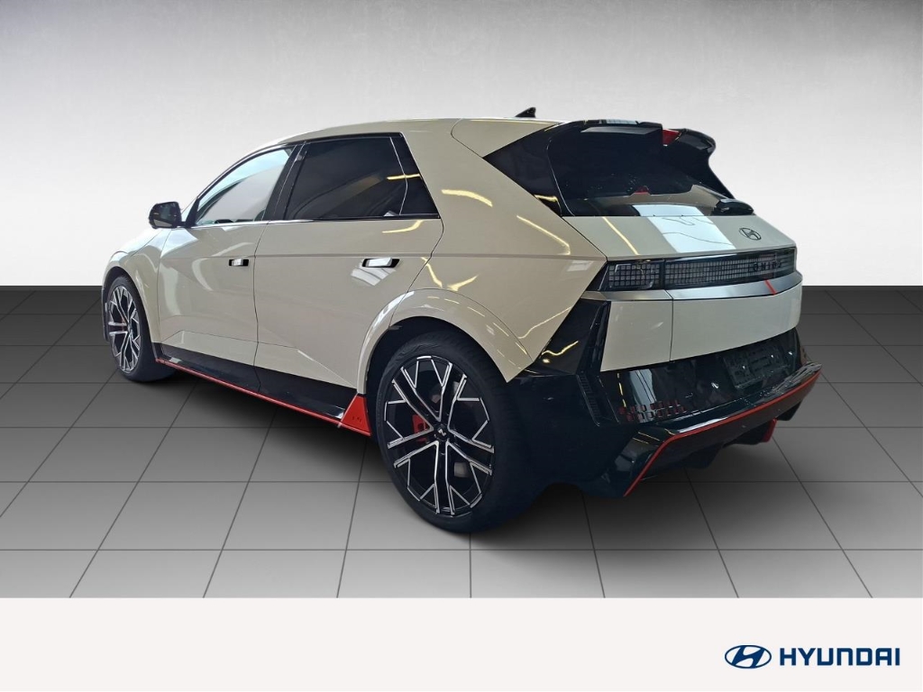 Fahrzeugabbildung Hyundai IONIQ 5 4WD 84kWh N-Performance MY25 MATRIX LED HUD Navi Digitales Cockpit Sportpaket