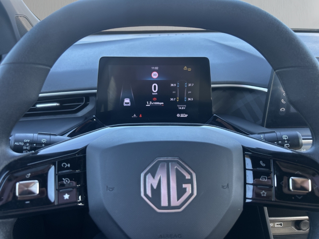 Fahrzeugabbildung MG MG3 1.5 T Standard Comfort LED PDCv+h LM16 Tempomat Privacy