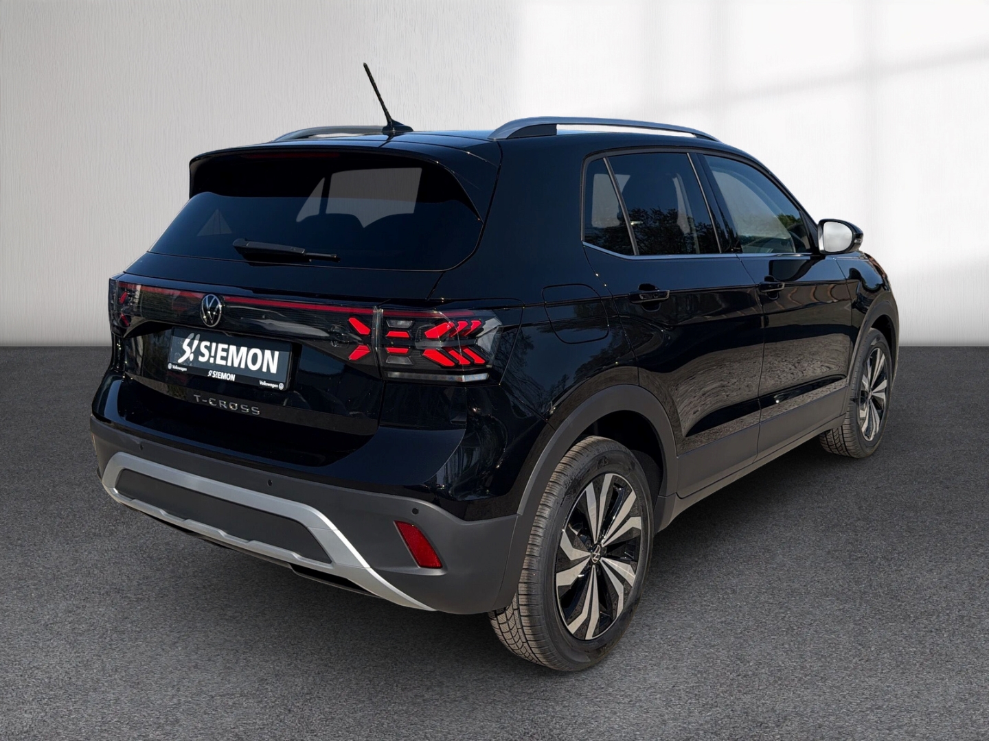 Fahrzeugabbildung Volkswagen T-Cross 1.0 TSI DSG Life LED IQ Drive SHZ RKam CarPlay