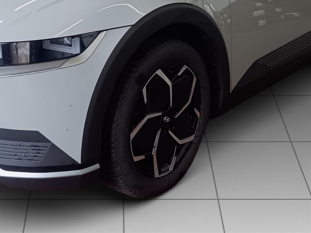 Fahrzeugabbildung Hyundai IONIQ 5 77,4kWh 4WD TECHNIQ Assist-P. Navi Digitales Cockpit LED ACC Apple CarPlay