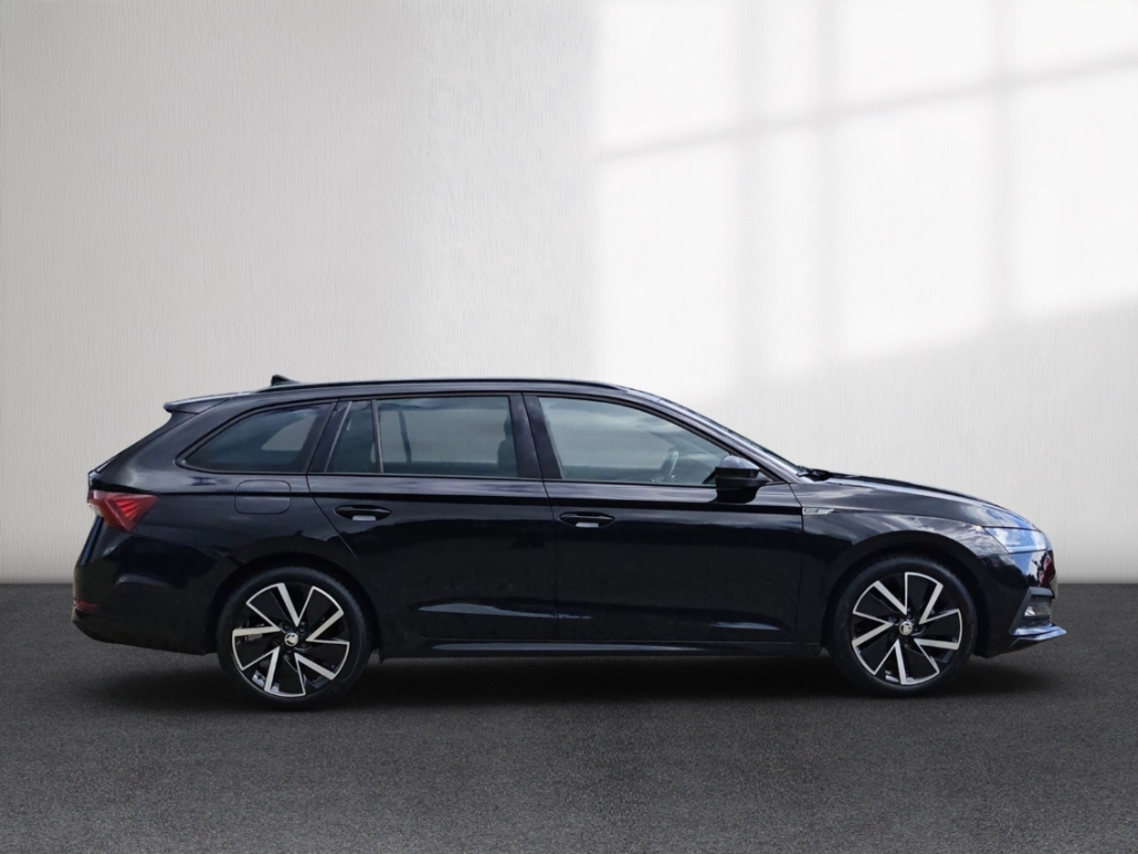 Fahrzeugabbildung SKODA Octavia Sportline Combi Style 1.5 eTSI SHZ LED