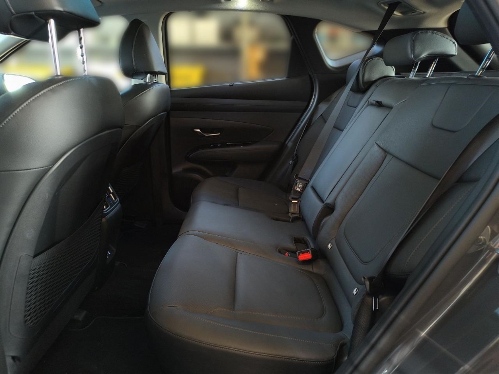 Fahrzeugabbildung Hyundai TUCSON FL PHEV 1.6 AT 4WD MY25 Prime Assist-P Pano Dig-Key MATRIX-LED Leder Digitales Cockpit