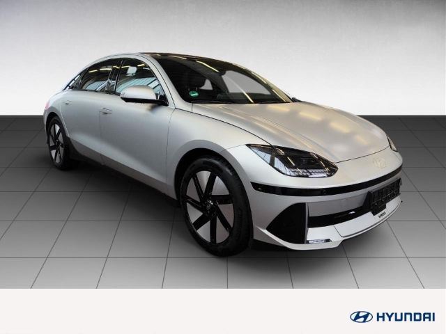 Fahrzeugabbildung Hyundai IONIQ 6 77,4kWh 4WD UNIQ Schiebedach HUD Navi Digitales Cockpit Memory Sitze Soundsystem
