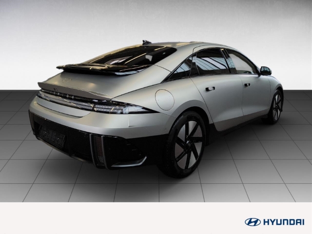 Fahrzeugabbildung Hyundai IONIQ 6 77,4kWh 4WD UNIQ Schiebedach HUD Navi Digitales Cockpit Memory Sitze Soundsystem