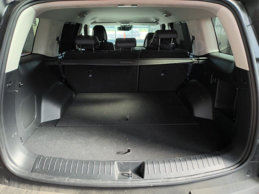 Fahrzeugabbildung Hyundai SANTA FE HEV MY25 1.6 AT 4WD Signature Komf Tech 5-Sitz Navi Leder Digitales Cockpit