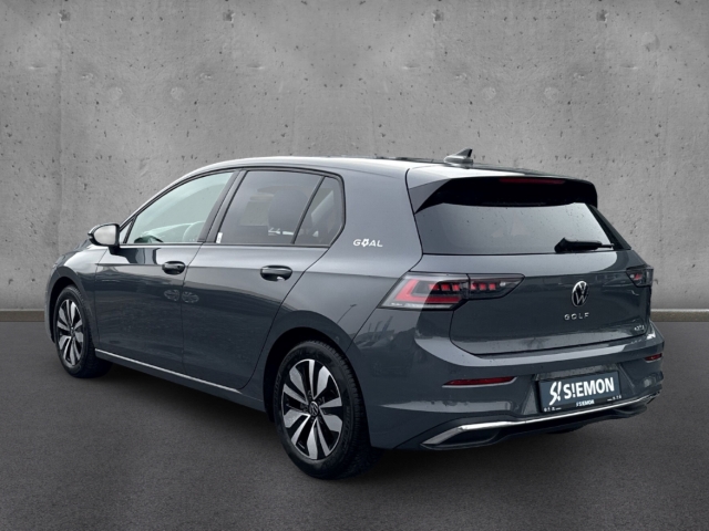 Fahrzeugabbildung Volkswagen Golf 1.5 eTSI DSG Goal AHK IQ.LIGHT ACC Navi Kam