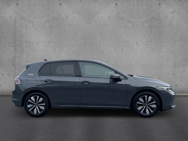 Fahrzeugabbildung Volkswagen Golf 1.5 eTSI DSG Goal AHK IQ.LIGHT ACC Navi Kam