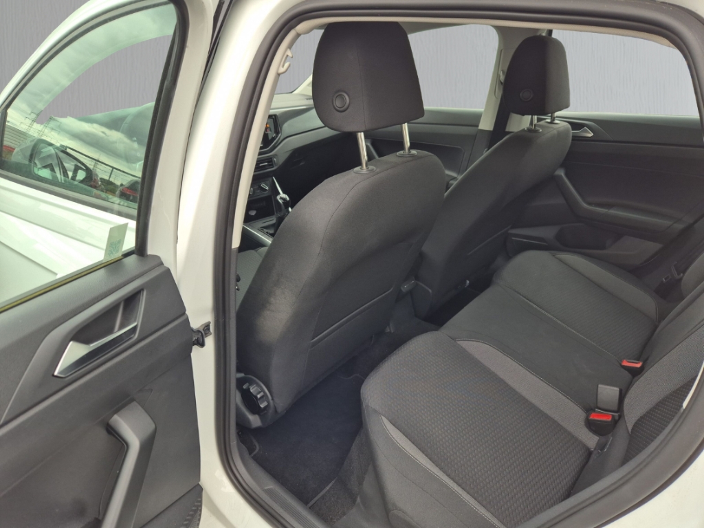 Fahrzeugabbildung Volkswagen Polo Life 1.0 TSI LED PDCv+h SHZ Temp Klima ACC
