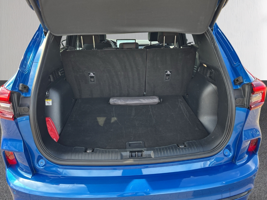 Fahrzeugabbildung Ford Kuga 1.5 EB ST-Line X Navi LED Kam360 AHK ACC HuD Allwetter