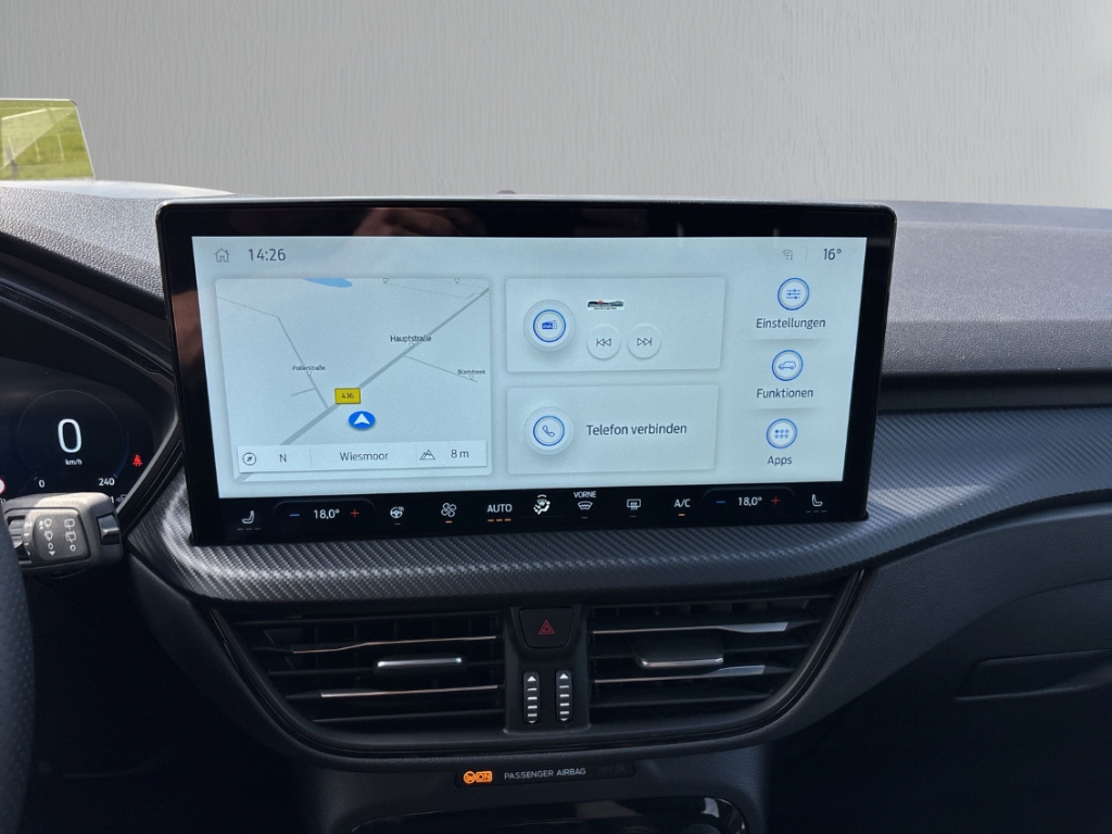 Fahrzeugabbildung Ford Kuga 1.5 EB ST-Line X Navi LED Kam360 AHK ACC HuD Allwetter