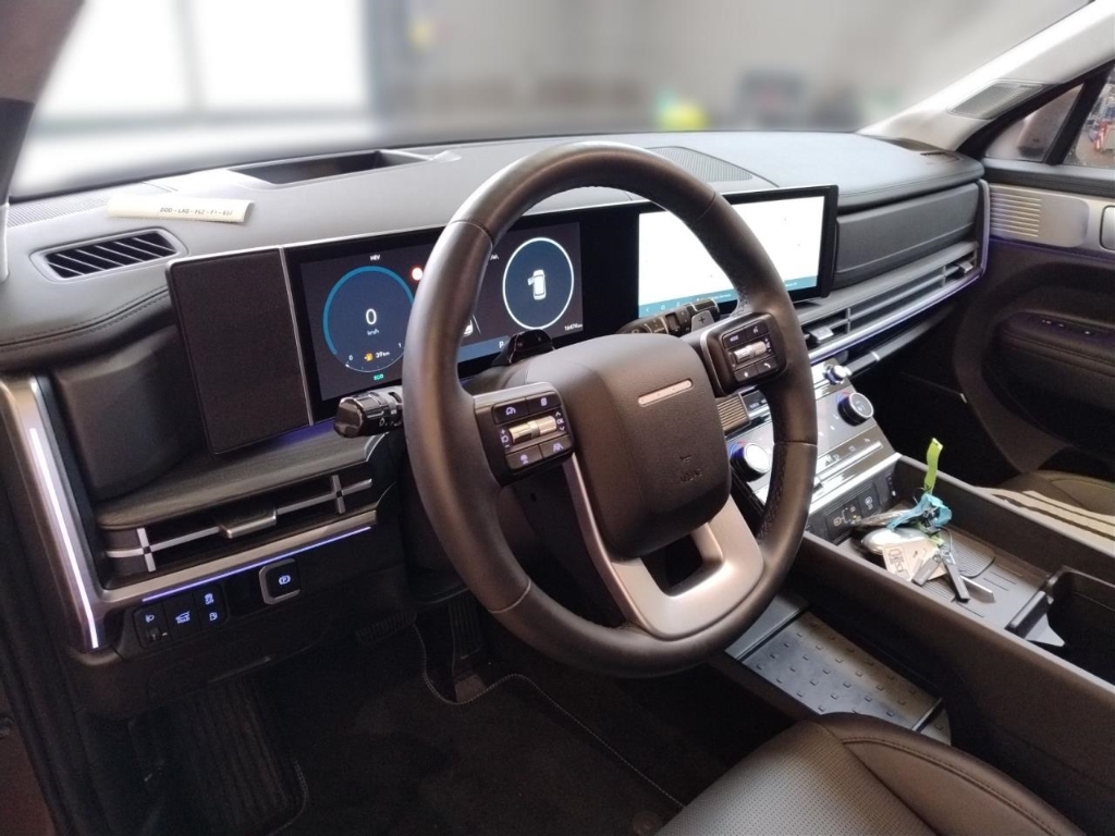 Fahrzeugabbildung Hyundai SANTA FE PHEV MY25 1.6 AT 4WD Signature Komf.P Tech.P AHK 5-Sitz Navi Leder Digi Cockpit