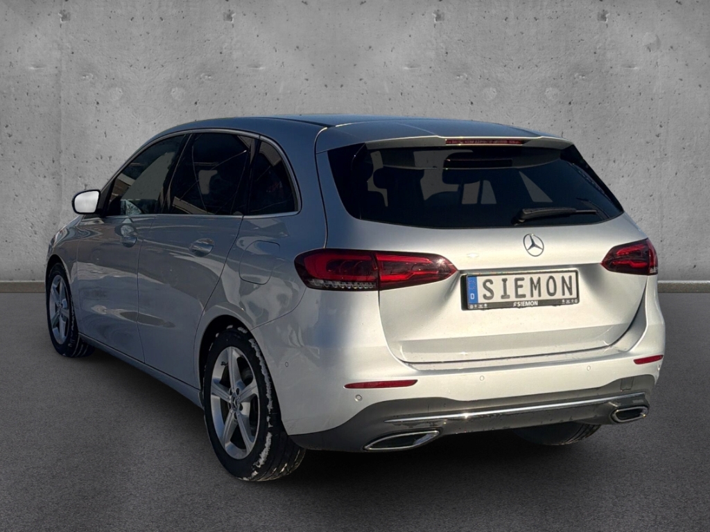 Fahrzeugabbildung Mercedes-Benz B 220 4matic DCT Progressive LED Nav elHeck RKam