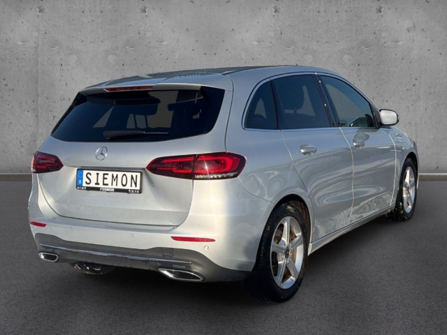 Fahrzeugabbildung Mercedes-Benz B 220 4matic DCT Progressive LED Nav elHeck RKam