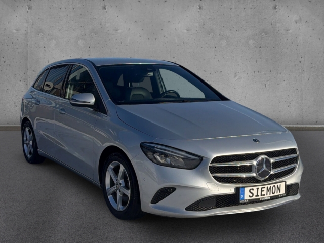 Fahrzeugabbildung Mercedes-Benz B 220 4matic DCT Progressive LED Nav elHeck RKam
