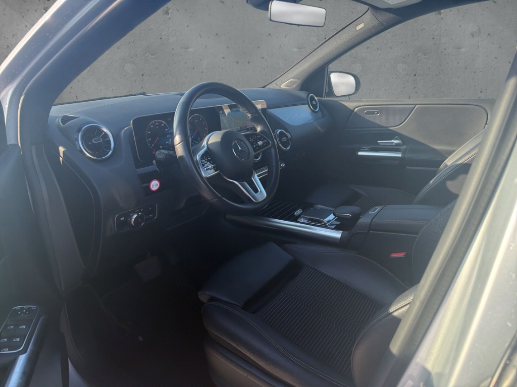 Fahrzeugabbildung Mercedes-Benz B 220 4matic DCT Progressive LED Nav elHeck RKam
