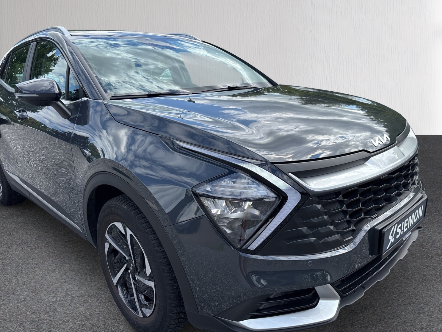 Fahrzeugabbildung Kia Sportage Vision 1,6T-GDI mHybrid RFK SHZ LHZ AHK