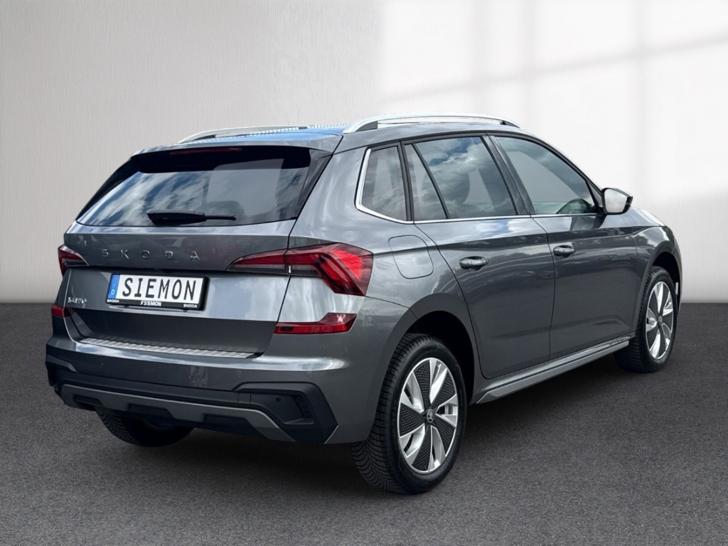 Fahrzeugabbildung SKODA Kamiq 1.0 TSI DSG 130 Jahre Premium AHK Pano Kamera