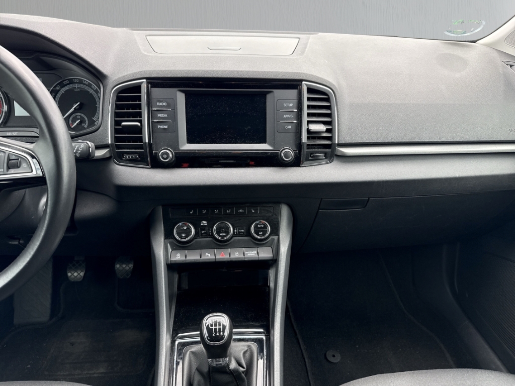 Fahrzeugabbildung SKODA Karoq 1.0 TSI Ambition Temp PDC ISOFIX Kindersitzbefestigung