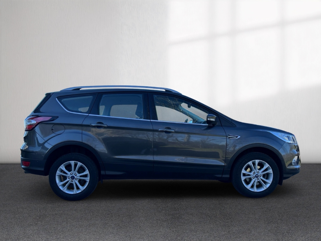 Fahrzeugabbildung Ford Kuga 1.5 EcoBoost Titanium 4x2 SHZ Bluetooth PDC