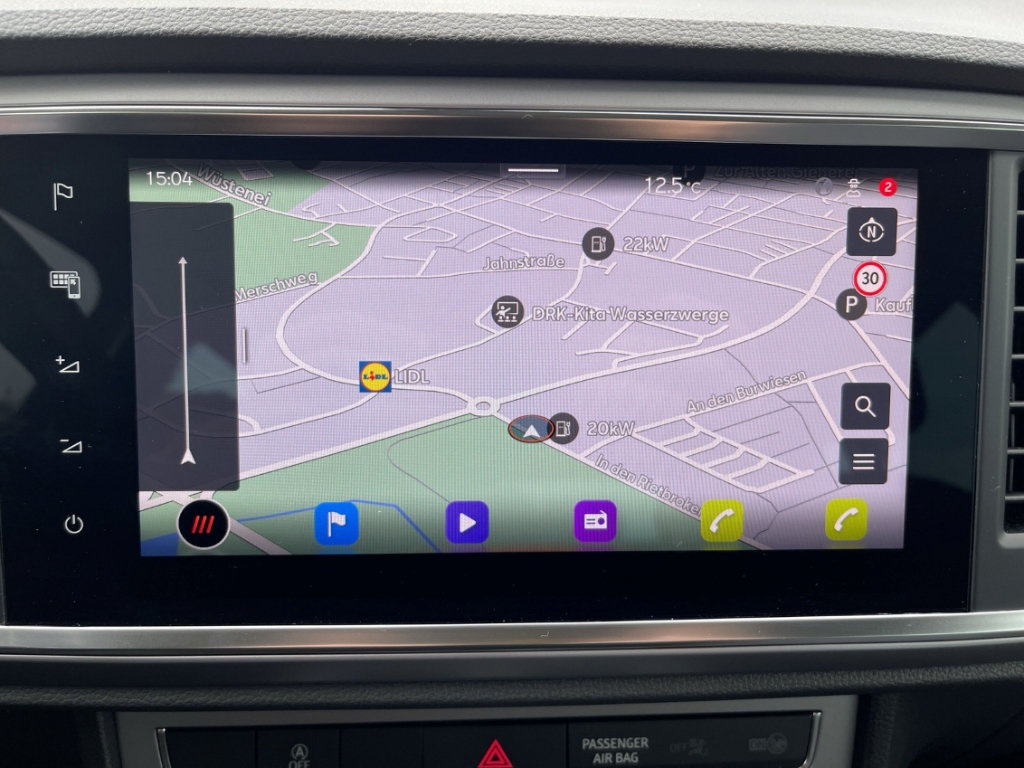 Fahrzeugabbildung SEAT Ateca 1.5 TSI FR NAVI ACC LED SHZ Full Link Alcantara