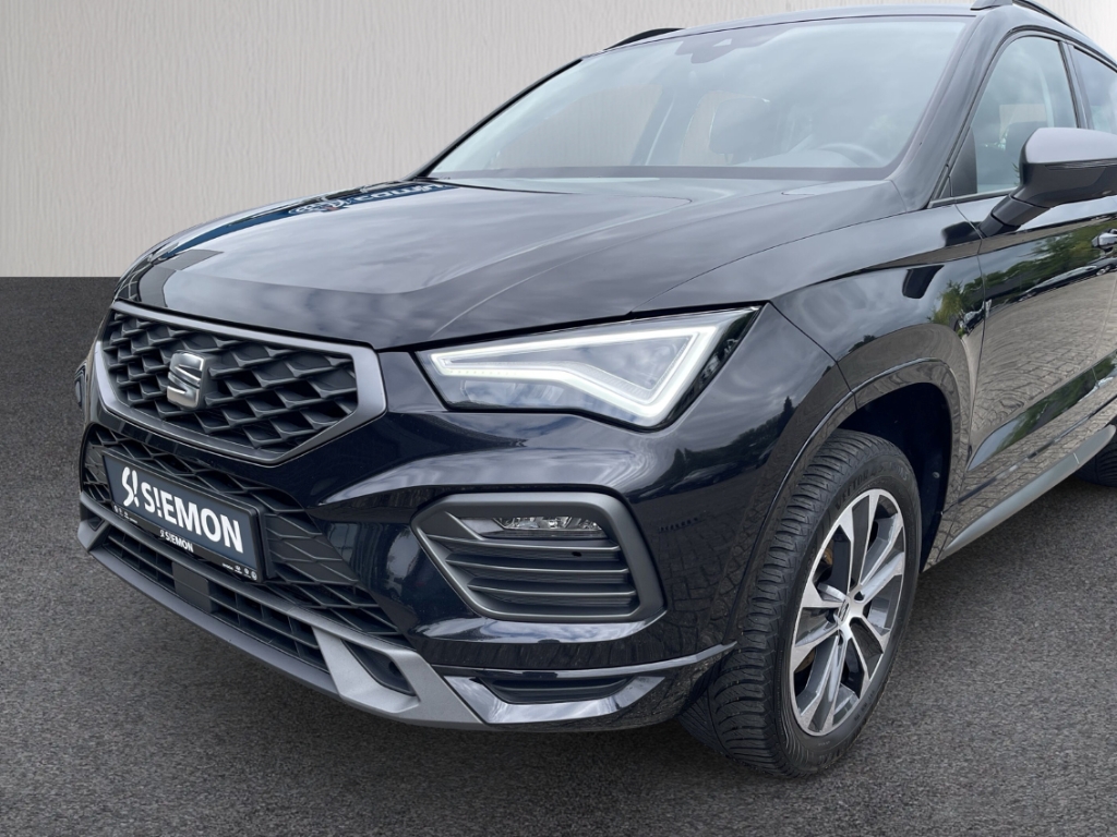 Fahrzeugabbildung SEAT Ateca 1.5 TSI FR NAVI ACC LED SHZ Full Link Alcantara