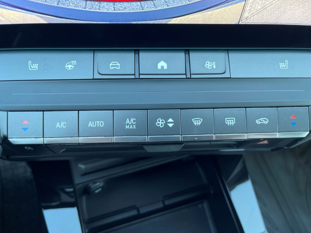 Fahrzeugabbildung Opel Astra L Sports Tourer GS ACC LED Winterp.RFK