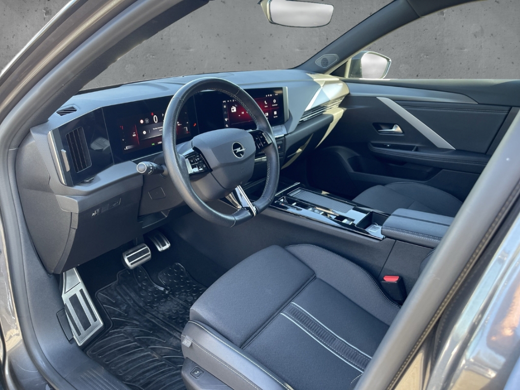 Fahrzeugabbildung Opel Astra L Sports Tourer GS ACC LED Winterp.RFK
