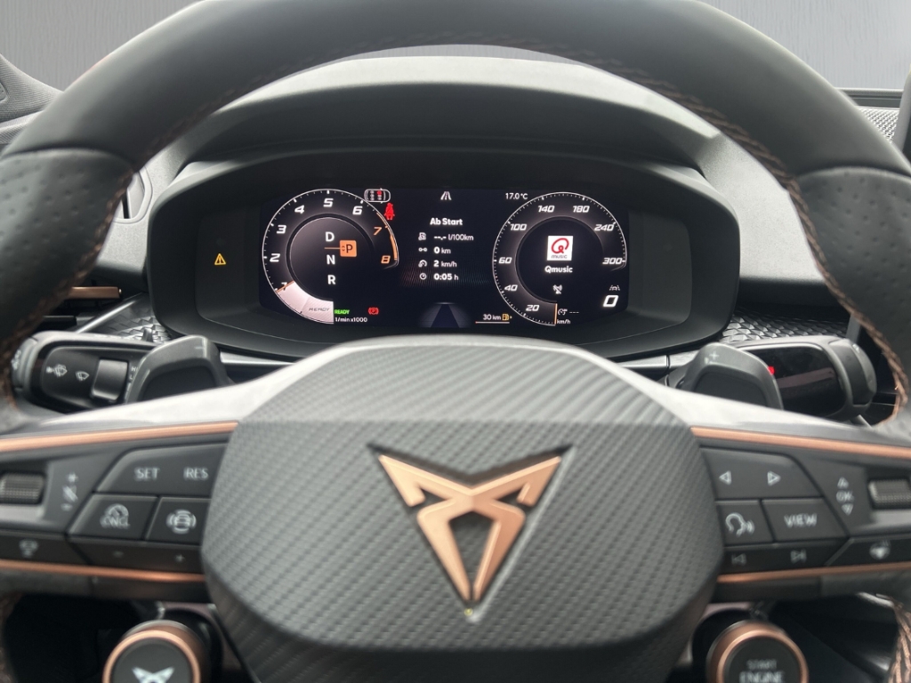 Fahrzeugabbildung CUPRA Terramar eTSI 1.5 TSI DSG AHK Winter eHK ACC SHZ