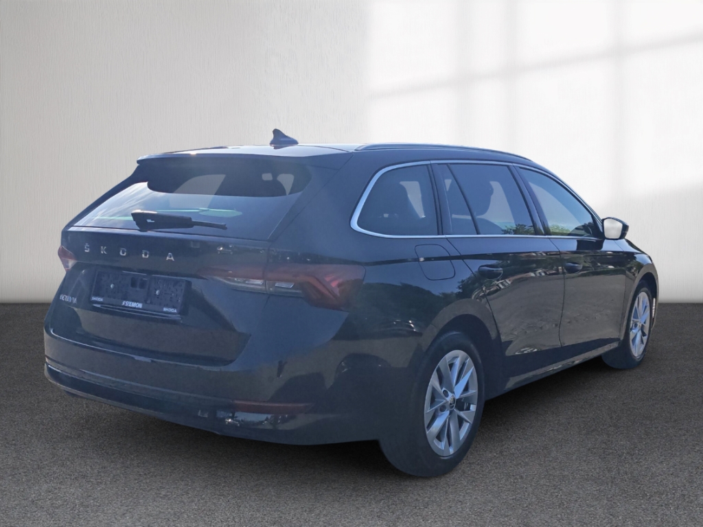 Fahrzeugabbildung SKODA Octavia Combi TDI DSG Style AHK LED PDC SHZ Navi